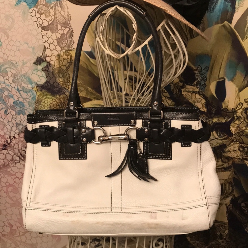 Coach Genuine Leather Shoulder Bag